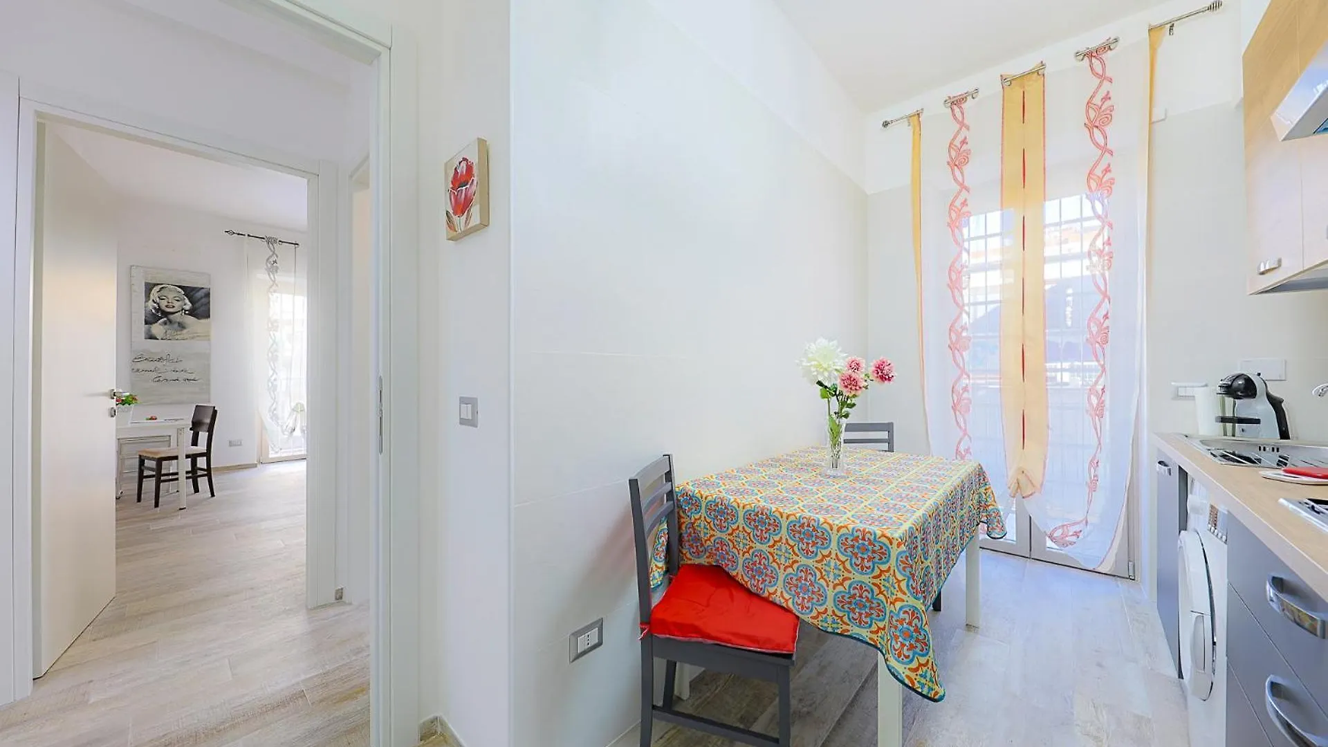 Amora Apartments Rome 0*,