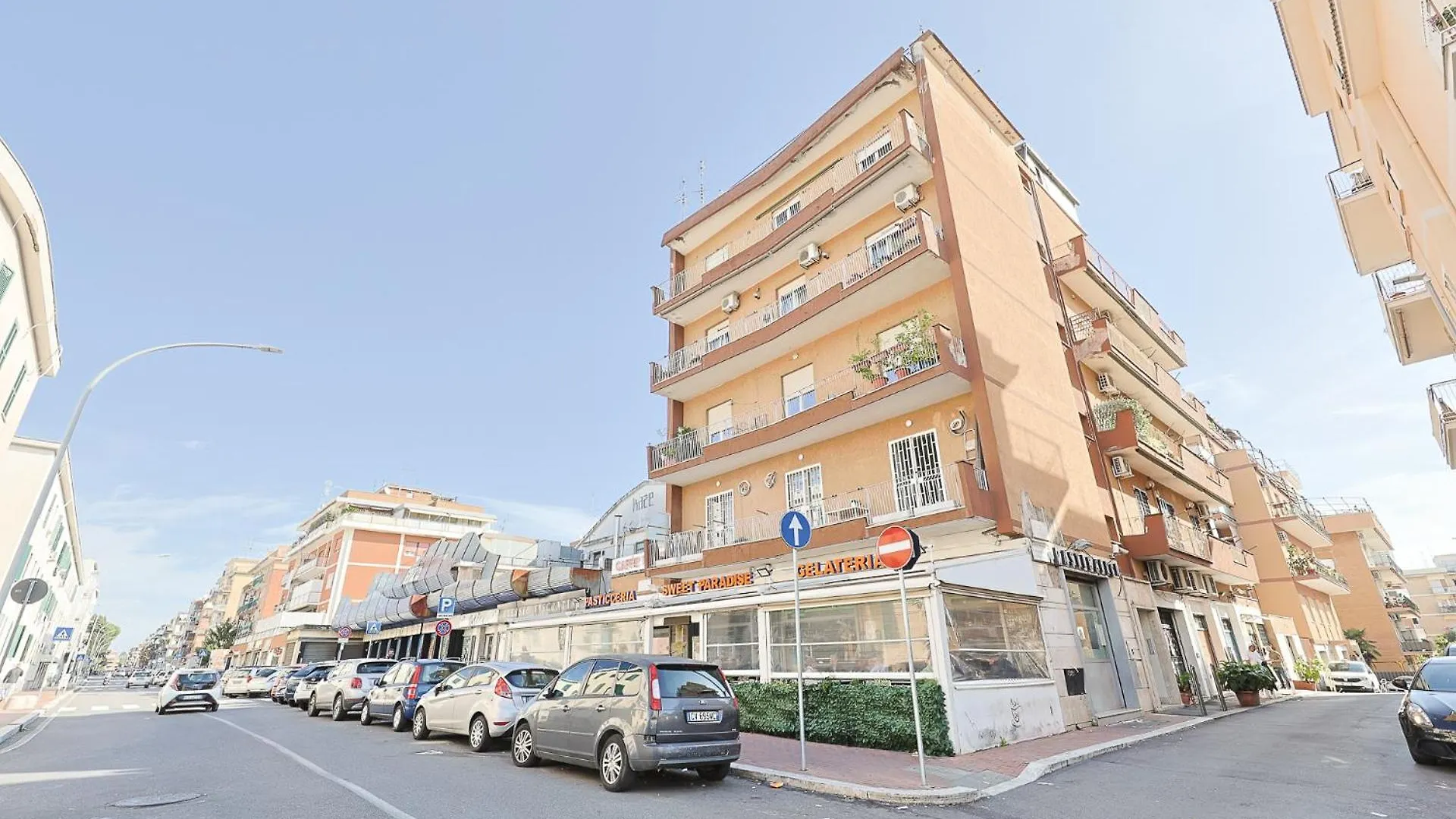 Amora Apartments Rome 0*,  Italy